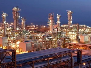 Một nhà máy lọc dầu của Iran. (Nguồn: presstv.ir)