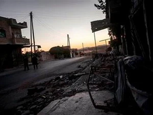 Quang cảnh đổ nát tại thị trấn Maaret al-Numan. (Nguồn: AP)