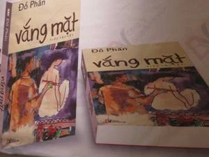 Tiểu thuyết "Vắng mặt" của Đỗ Phấn (Ảnh: Thúy Mơ/ Vietnam+)