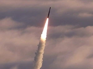 Mỹ thử nghiệm khả năng của tên lửa đánh chặn trên mặt đất. (Ảnh: Getty Images) 