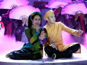 Đây là lần đầu tiên Thanh Thúy và Dương Triệu Vũ "bén duyên" cùng "Mang âm nhạc tới bệnh viện." (Ảnh: CTS)