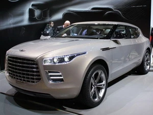 Mẫu xe Lagonda concept mà Aston Martin giới thiệu tại triển lãm ôtô Geneva 2009. (Nguồn: betterparts.org)