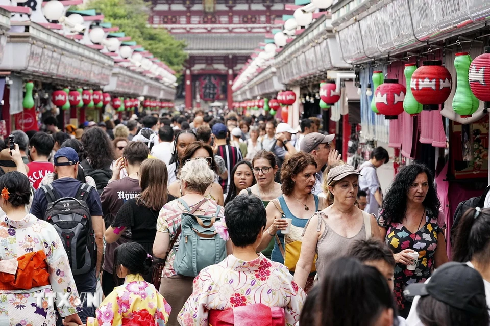 Du lịch Nhật Bản: Ứng phó với tình trạng quá tải du khách nước ngoài |  Vietnam+ (VietnamPlus)