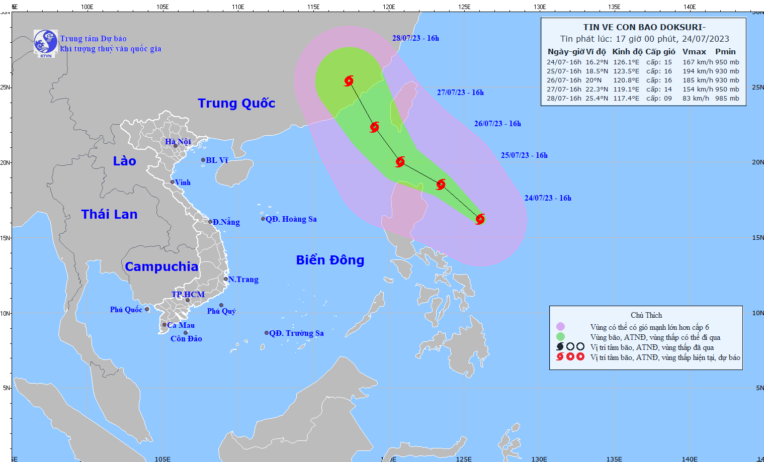 Bão DOKSURI có cường độ mạnh cấp 14-15, giật trên cấp 17 đang hoạt động ở vùng biển phía Đông của Philippines. (Nguồn: Trung tâm Dự báo Khí tượng Thủy văn Quốc gia)