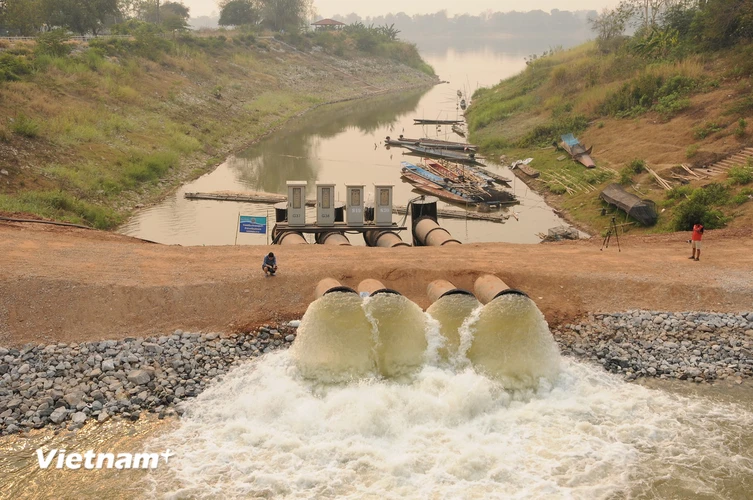  Thái Lan đã bắt đầu thực hiện việc xây dựng các trạm bơm chuyển nước sông Mekong vào hệ thống các hồ chứa. (Sơn Nam-Quang Thuận/Vietnam+)
