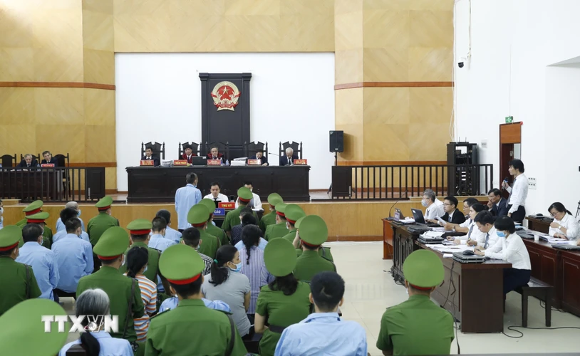 Toàn cảnh phiên tòa xét xử vụ án tại xảy ra tại thôn Hoành, xã Đồng Tâm, huyện Mỹ Đức, thành phố Hà Nội. (Ảnh: Doãn Tấn/TTXVN)