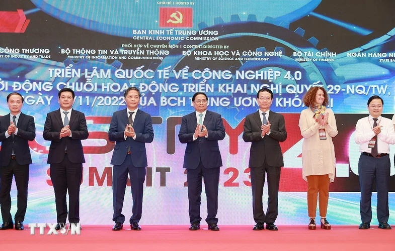 Chiều 14/6/2023, tại Hà Nội, Thủ tướng Phạm Minh Chính dự và phát biểu tại Phiên toàn thể của Diễn đàn cấp cao và Triển lãm Quốc tế về Công nghiệp 4.0 năm 2023. (Ảnh: Dương Giang/TTXVN)