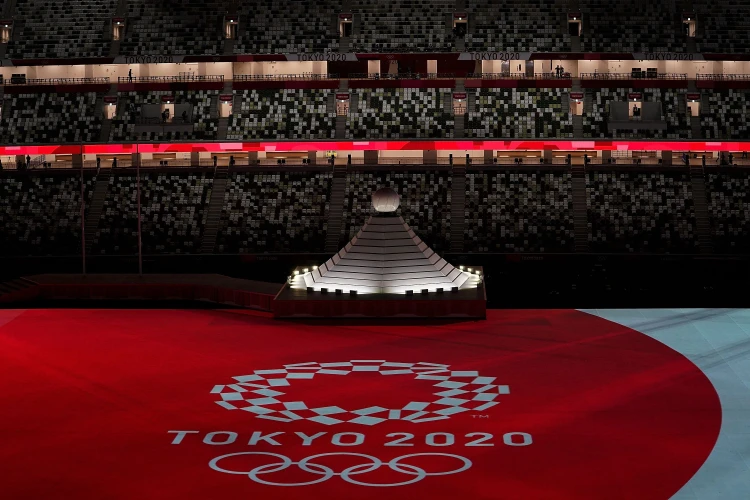 Sân vận động Olympic ở thủ đô Tokyo, Nhật Bản, trước giờ khai mạc Olympic Tokyo 2020 ngày 23/7/2021. (Ảnh: THX/TTXVN)