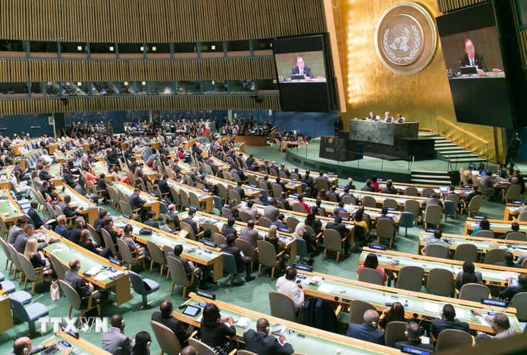 Phiên khai mạc Khóa họp thứ 70 Đại hội đồng Liên hợp quốc tại trụ sở Liên hợp quốc ở thành phố New York (Mỹ), ngày 15/9/2015. (Ảnh: Lê Dương/TTXVN)