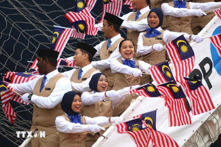 Đoàn đại biểu thanh niên Malaysia tham gia Chương trình tàu Thanh niên Đông Nam Á và Nhật Bản năm 2019. (Ảnh: Thanh Vũ/TTXVN)