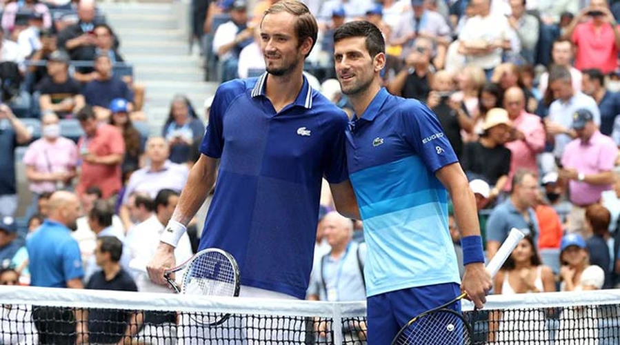 Daniil Medvedev và Novak Djokovic tự tin trước khi bước vào trận chung kết US Open 2021. (Nguồn: Getty Images)