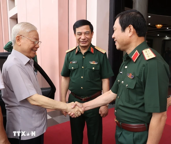 Tổng Bí thư Nguyễn Phú Trọng đến dự hội nghị. (Ảnh: Trí Dũng/TTXVN)
