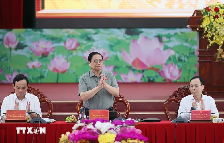 Thủ tướng Phạm Minh Chính chủ trì Hội nghị thúc đẩy các dự án đường cao tốc và triển khai vốn ODA vùng ĐBSCL. (Ảnh: Dương Giang/TTXVN)