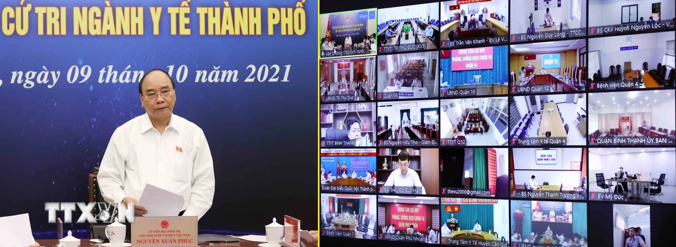 Chủ tịch nước Nguyễn Xuân Phúc và Đoàn đại biểu Quốc hội Thành phố Hồ Chí Minh tiếp xúc cử tri chuyên đề ngành y tế Thành phố Hồ Chí Minh theo hình thức trực tuyến. (Ảnh: Thống Nhất/TTXVN)