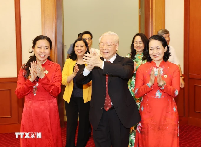Tổng Bí thư Nguyễn Phú Trọng đến dự buổi gặp mặt. (Ảnh: Trí Dũng/TTXVN)