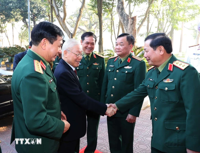 Sáng 20/12, tại Hà Nội, Tổng Bí thư Nguyễn Phú Trọng, Bí thư Quân ủy Trung ương đến dự và chỉ đạo hội nghị Quân chính toàn quân năm 2022. (Ảnh: Trọng Đức/TTXVN)
