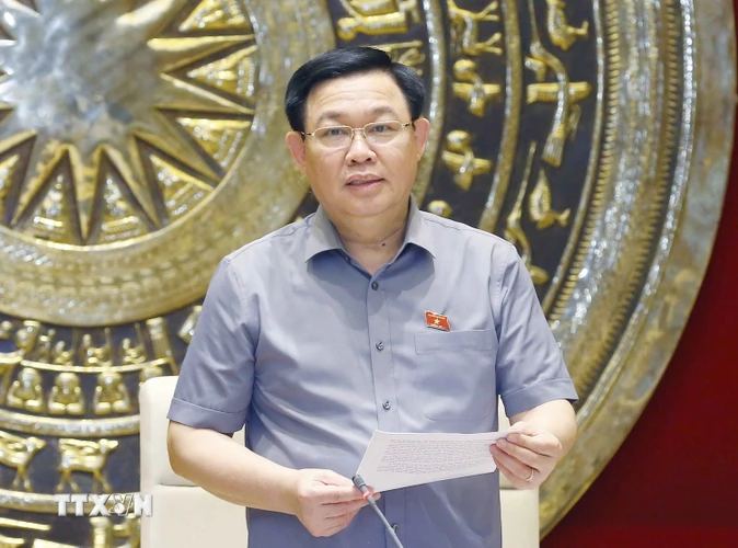 Chủ tịch Quốc hội Vương Đình Huệ phát biểu tại Đại hội đồng AIPA 42. (Ảnh: Doãn Tấn/TTXVN)