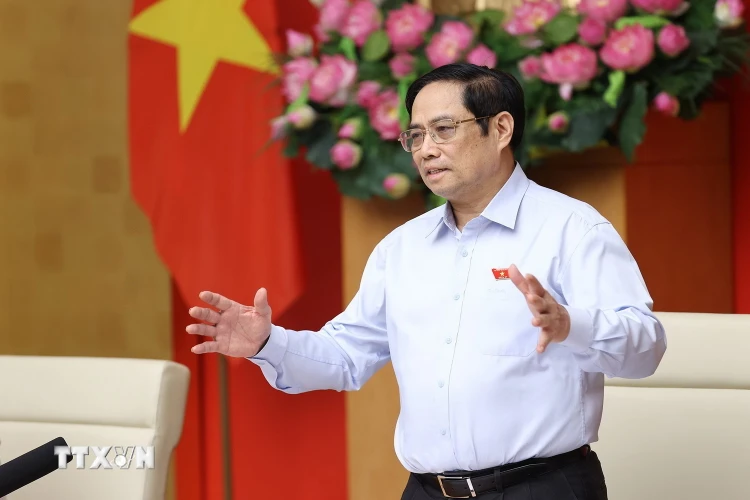 Thủ tướng Phạm Minh Chính phát biểu tại buổi tiếp xúc cử tri thành phố Cần Thơ. (Ảnh: Dương Giang/TTXVN)