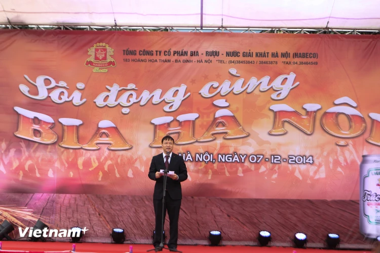Thứ trưởng Bộ Công thương Đỗ Thắng Hải phát biểu tại Ngày hội Bia Hà Nội 2014. (Ảnh Minh Sơn/Vietnam+)