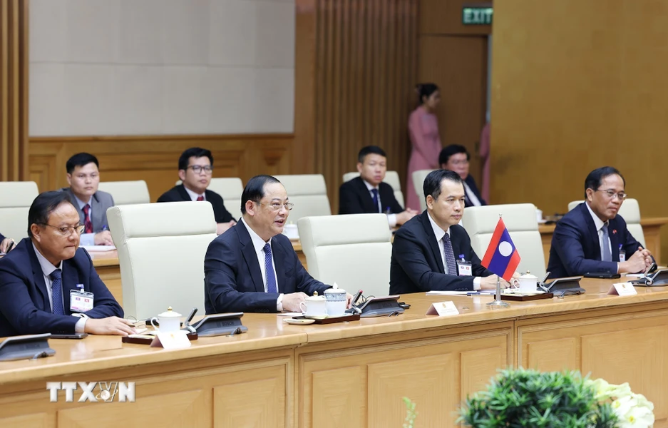 Thủ tướng Lào Sonexay Siphandone phát biểu tại cuộc làm việc với Thủ tướng Phạm Minh Chính. (Ảnh: Dương Giang/TTXVN)