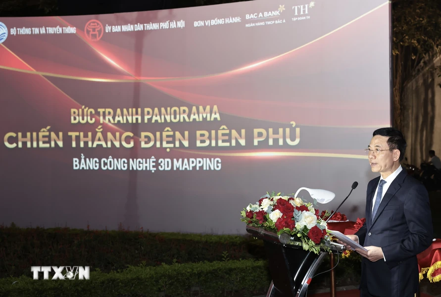 Bộ trưởng Bộ Thông tin và Truyền thông Nguyễn Mạnh Hùng phát biểu. (Ảnh: Trần Việt/TTXVN)