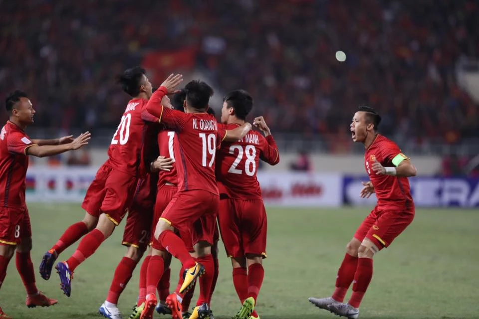 Việt Nam vs Malaysia 1-0 (3-2): nước Việt Nam vô địch AFF Suzuki Cup 2018 hình ảnh 22