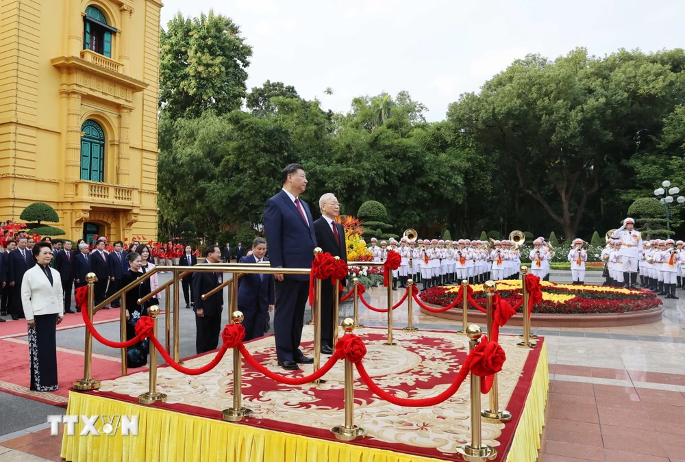 Tổng Bí thư Nguyễn Phú Trọng chủ trì lễ đón chính thức Tổng Bí thư, Chủ tịch nước Trung Quốc Tập Cận Bình- Ảnh 8.