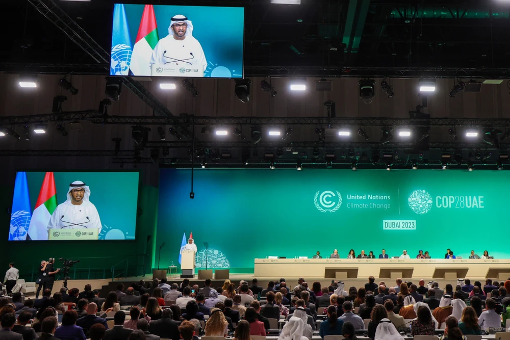 Hội nghị COP28 khởi động quỹ bồi thường tổn thương do biến đổi khí hậu- Ảnh 1.