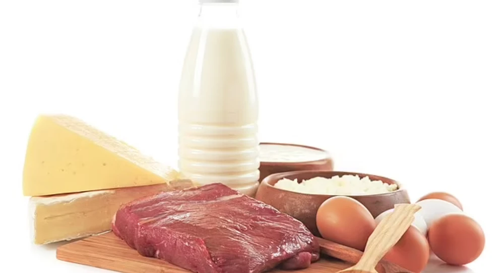 Nghiên cứu mới: Thịt bò và bơ sữa giúp tiêu diệt tế bào ung thư - Ảnh 1.