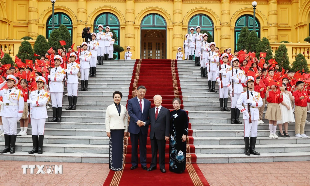 Tổng Bí thư Nguyễn Phú Trọng chủ trì lễ đón chính thức Tổng Bí thư, Chủ tịch nước Trung Quốc Tập Cận Bình- Ảnh 1.