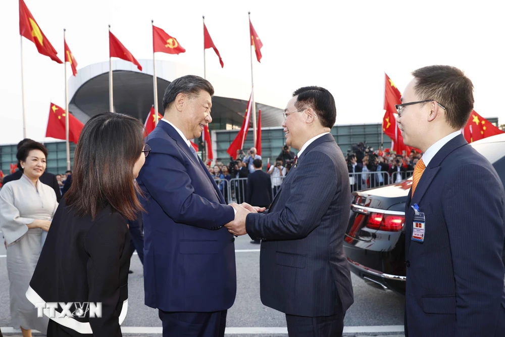 Tổng Bí thư, Chủ tịch nước Trung Quốc kết thúc tốt đẹp chuyến thăm Việt Nam- Ảnh 4.