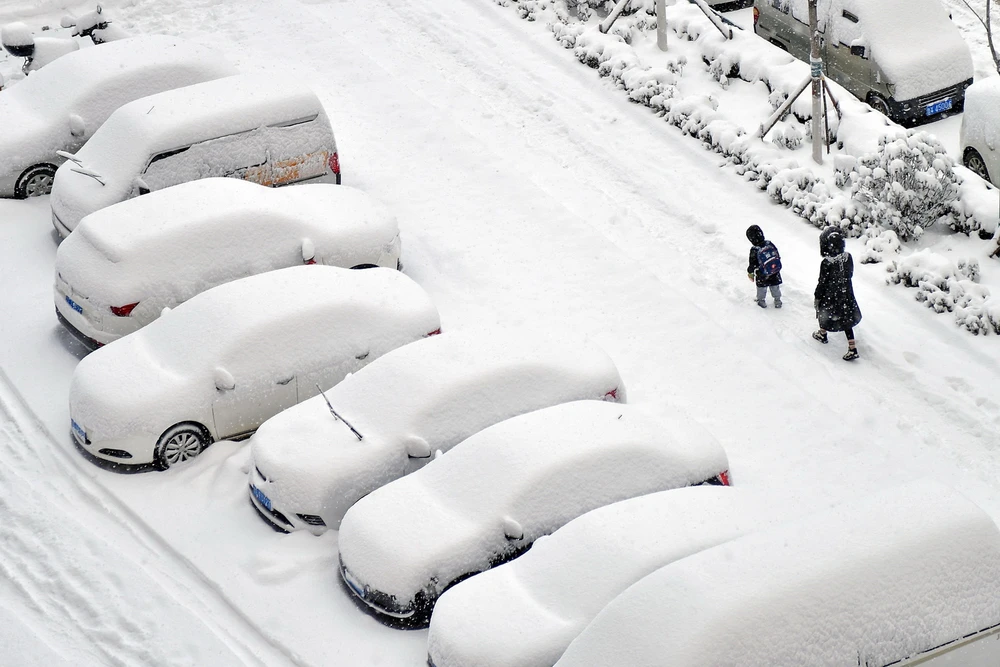 Trung Quốc trải qua tháng 12 lạnh kỷ lục, nhiều địa phương dưới âm 40 độ C- Ảnh 1.