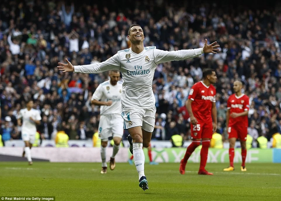 Ngày này năm xưa: Ronaldo cán mốc 100 bàn cho Real Madrid