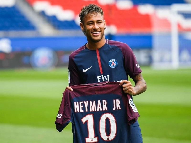 MacOne - Góc Cheap Moment cùng Idol NEYMAR ⚽ 🇧🇷 Cùng với việc Brazil tiến  vào vòng 1/8, nhiều người hâm mộ đã phát hiện ra chàng cầu thủ trẻ Neymar Jr
