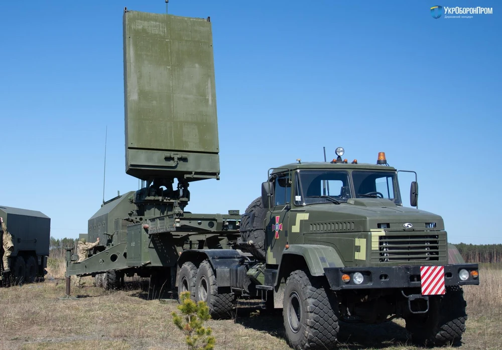 Radar 1L220UK chống pháo kích. (Nguồn: 112.ua)