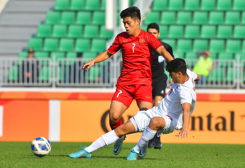 U20 Việt Nam không thể gây bất ngờ trước U20 Iran. (Ảnh: AFC)
