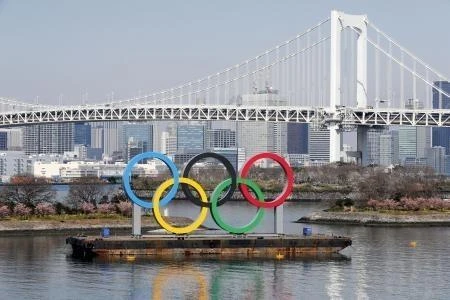 Biểu tượng Olympic tại Tokyo, Nhật Bản, ngày 29/2/2020. (Ảnh: Kyodo/TTXVN)