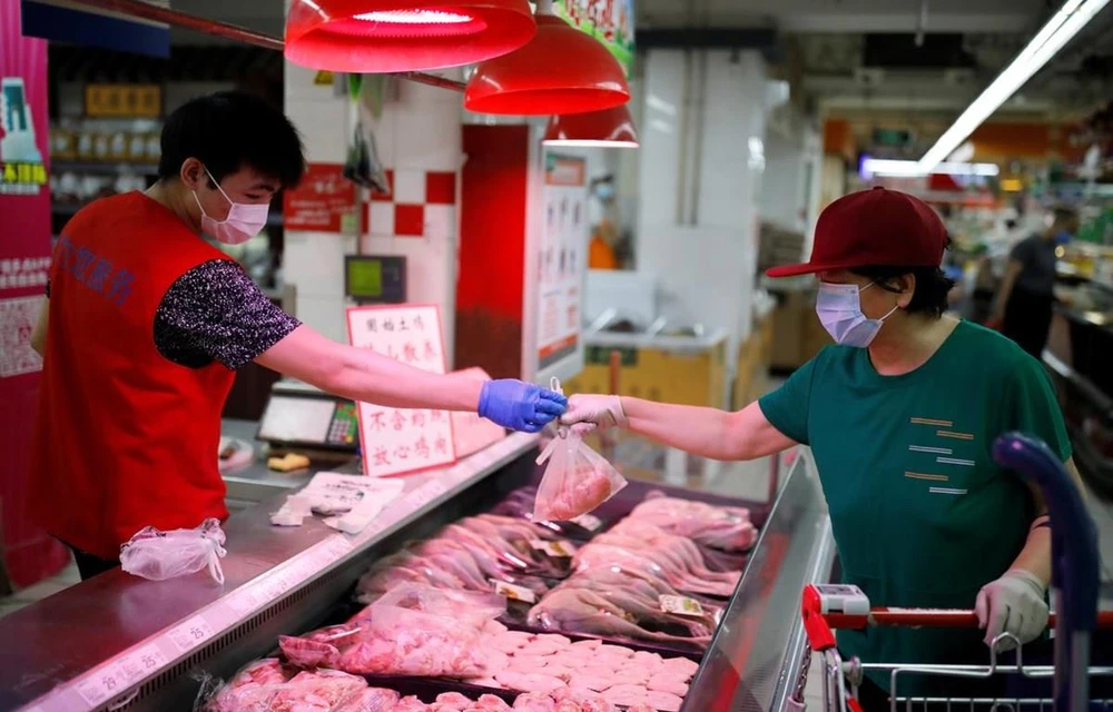 Mặt hàng thịt được bày bán tại một siêu thị của Trung Quốc. (Nguồn: Reuters)