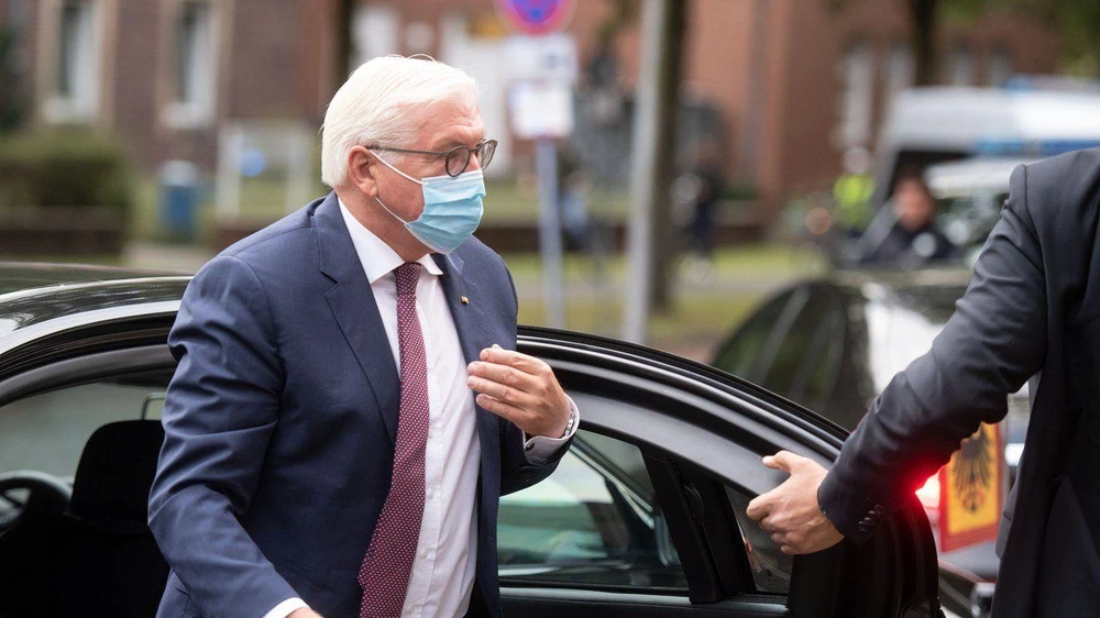 Tổng thống Đức Frank-Walter Steinmeier đã phải tự cách ly sau khi một vệ sỹ của ông bị dương tính với virus SARS-CoV-2. (Nguồn: AFP)