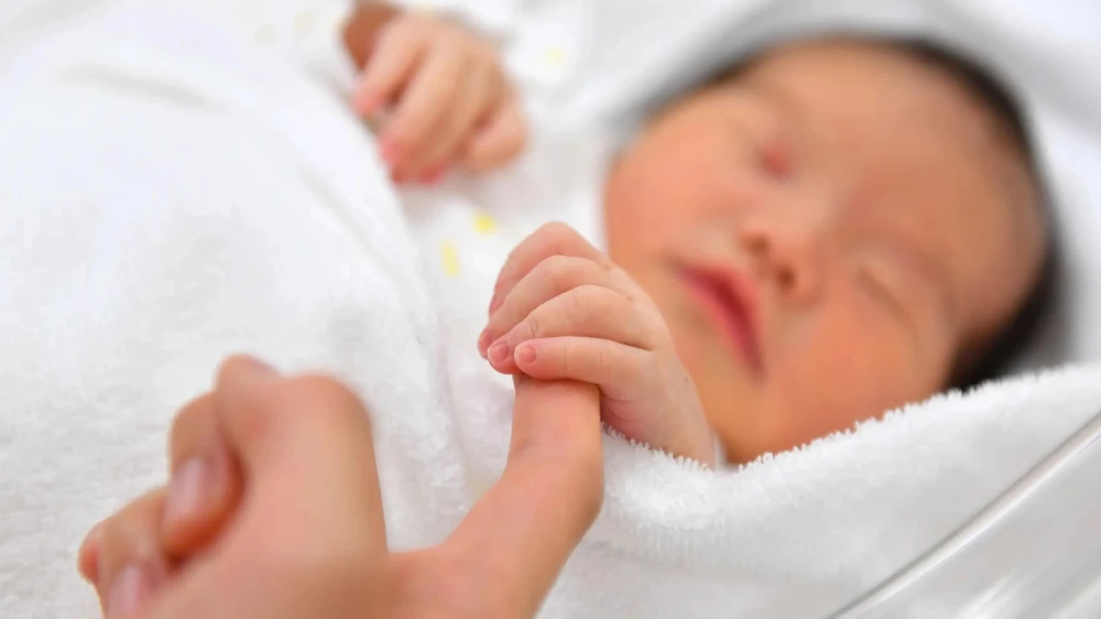 Số lượng trẻ sơ sinh tại Nhật Bản có xu hướng ngày càng giảm. (Nguồn: asia.nikkei.com)