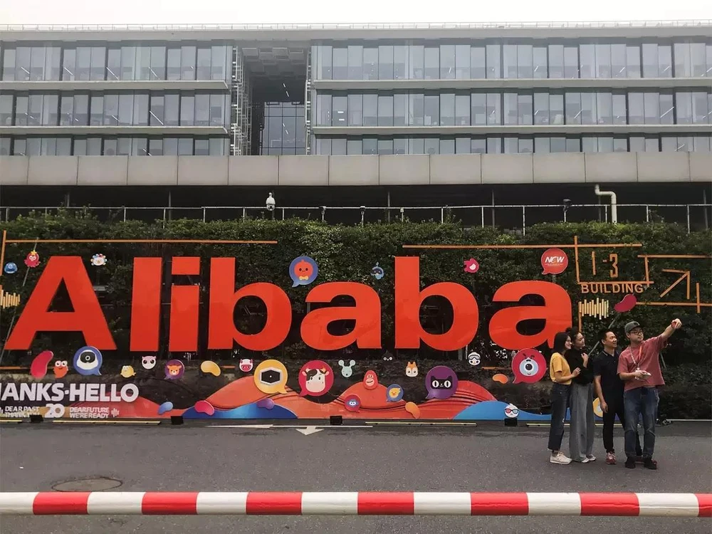Cổ phiếu của Alibaba sụt giảm sau quyết định siết chặt kiểm soát các công ty Internet. (Nguồn: AFP)