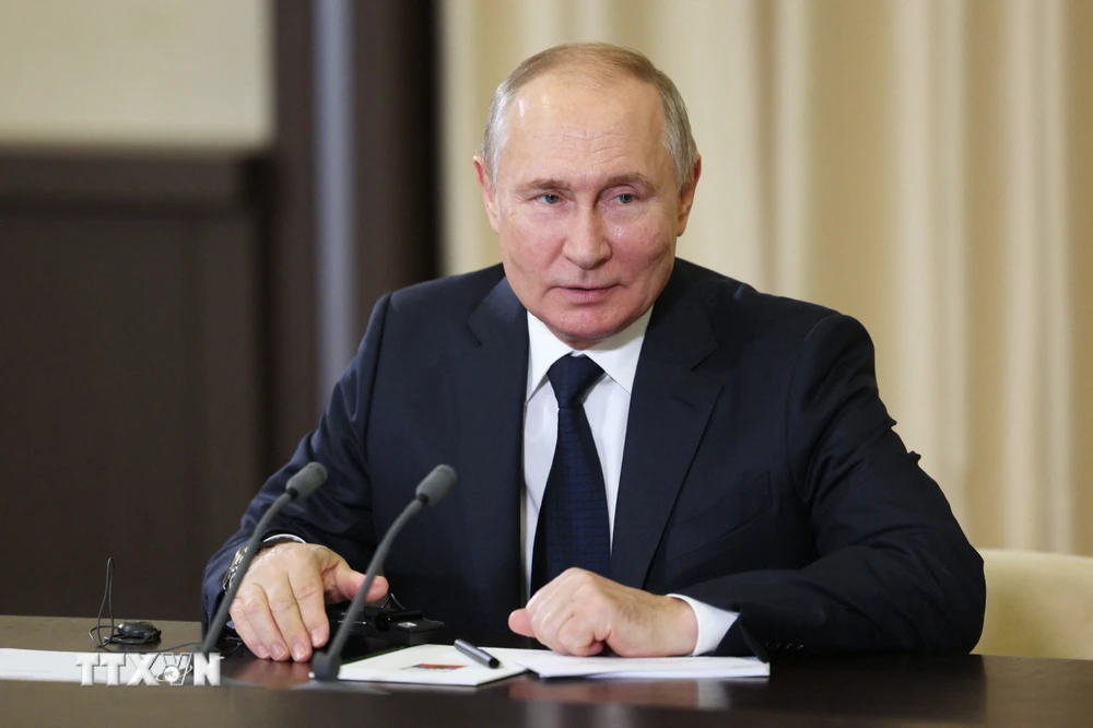 Tổng thống Nga Vladimir Putin phát biểu tại cuộc họp ở Moskva ngày 8/11/2023. (Ảnh: AFP/TTXVN)