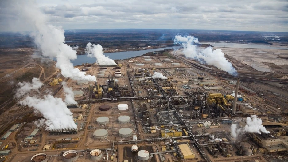 Khí thải từ một cơ sở khí đốt tự nhiên ở Canada. (Nguồn: Getty Images)