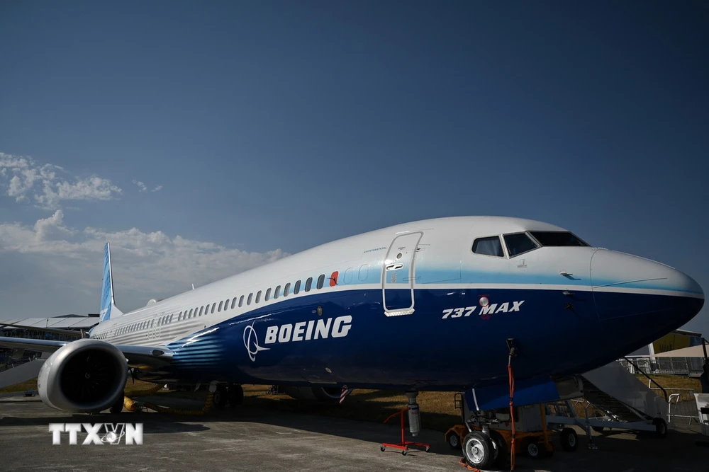 Máy bay Boeing 737 trưng bày tại Triển lãm Hàng không Farnborough, Anh, ngày 18/7/2022. (Ảnh: AFP/TTXVN)