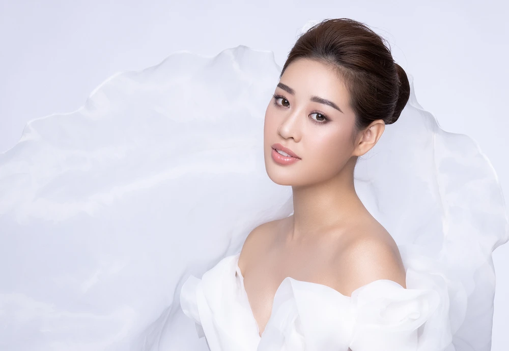 Hoa hậu Khánh Vân đang gấp rút hoàn thiện các kỹ năng trước ngày lên đường đến với "đấu trường" Miss Universe. (Ảnh: Nguyễn Long/Vietnam+)
