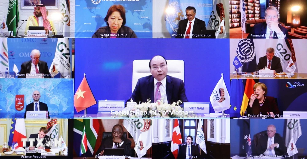 Thủ tướng Nguyễn Xuân Phúc phát biểu tại phiên thảo luận Hội nghị thượng đỉnh nhóm các nền kinh tế phát triển và mới nổi hàng đầu thế giới (G20) ngày 22/11. (Ảnh: Thống Nhất/TTXVN)