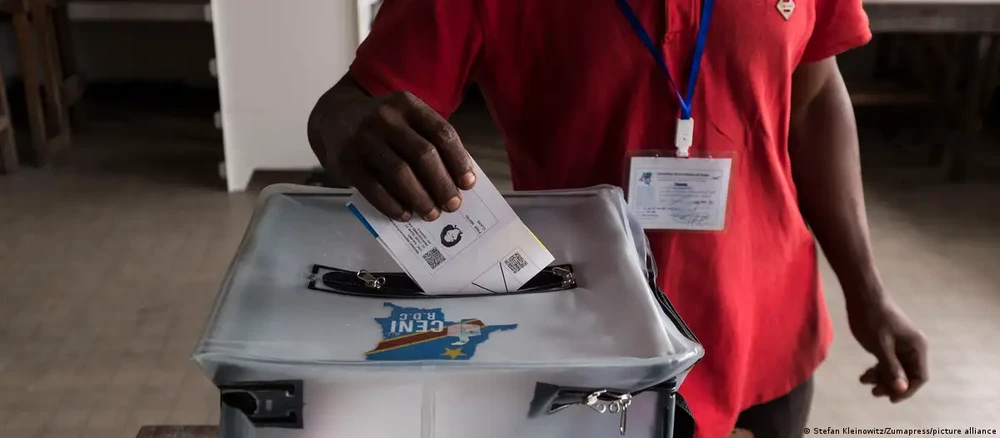 Người dân Cộng hòa Dân chủ Congo bỏ phiếu bầu tổng thống. (Nguồn: DW)