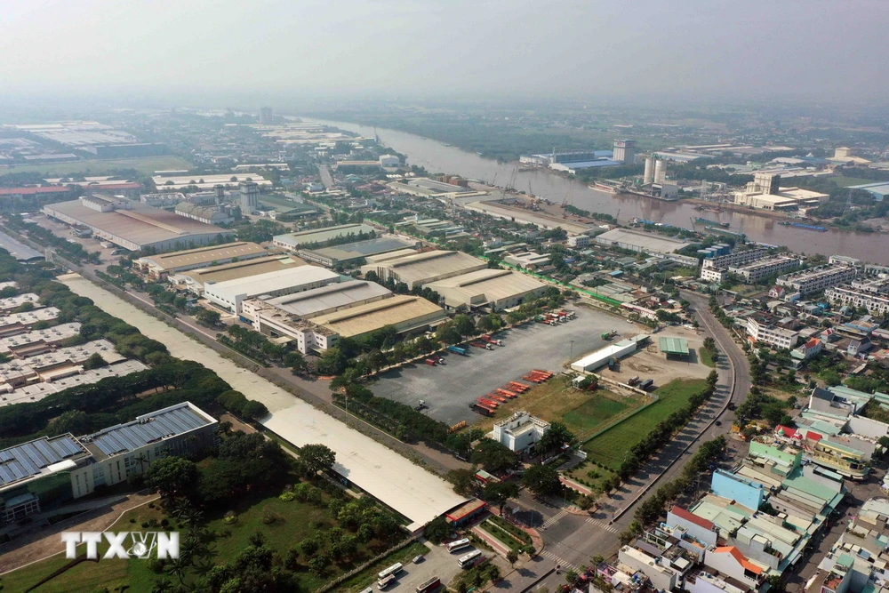 Hiện nay, tỉnh Long An có 37 khu công nghiệp và 59 cụm công nghiệp được phê duyệt, tổng diện tích là 15.000ha. (Ảnh: Vũ Sinh/TTXVN)