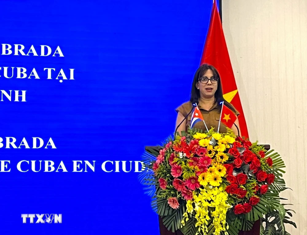Bà Ariadne Feo Labrda - Tổng Lãnh sự Cộng hòa Cuba tại Thành phố Hồ Chí Minh phát biểu. (Ảnh: Ánh Tuyết/TTXVN)