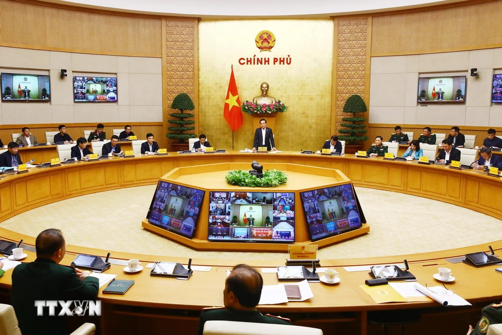 Phó Thủ tướng Trần Lưu Quang chủ trì hội nghị tổng kết công tác năm 2023, triển khai nhiệm vụ năm 2024 của Ủy ban An ninh Hàng không Dân dụng Quốc gia. (Ảnh: Lâm Khánh/TTXVN)